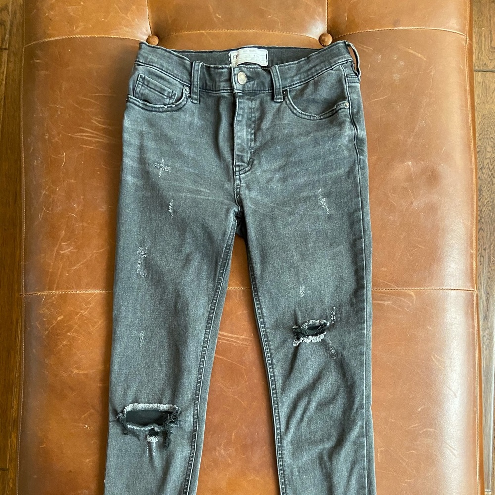Free People Distressed jeans